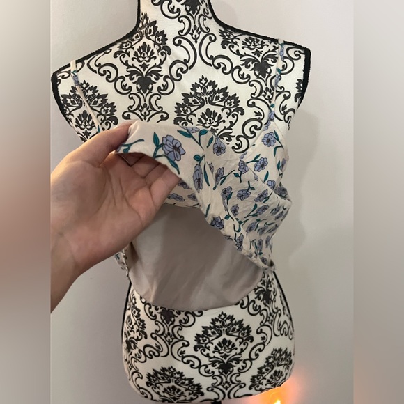 Blouse - Picture 4 of 6